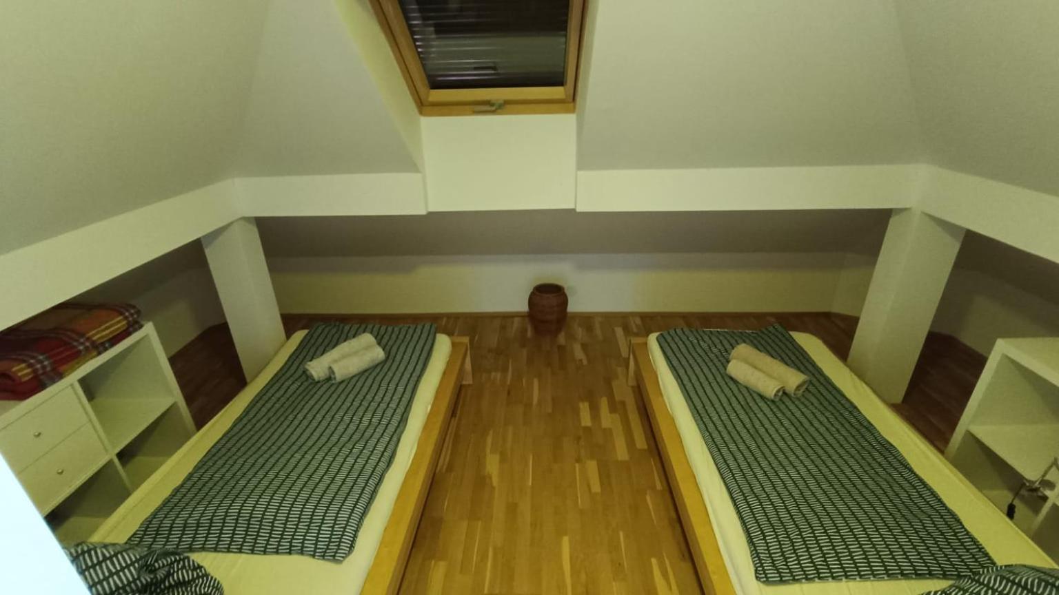 Traumlage direkt am See Balatonszárszó Exterior foto